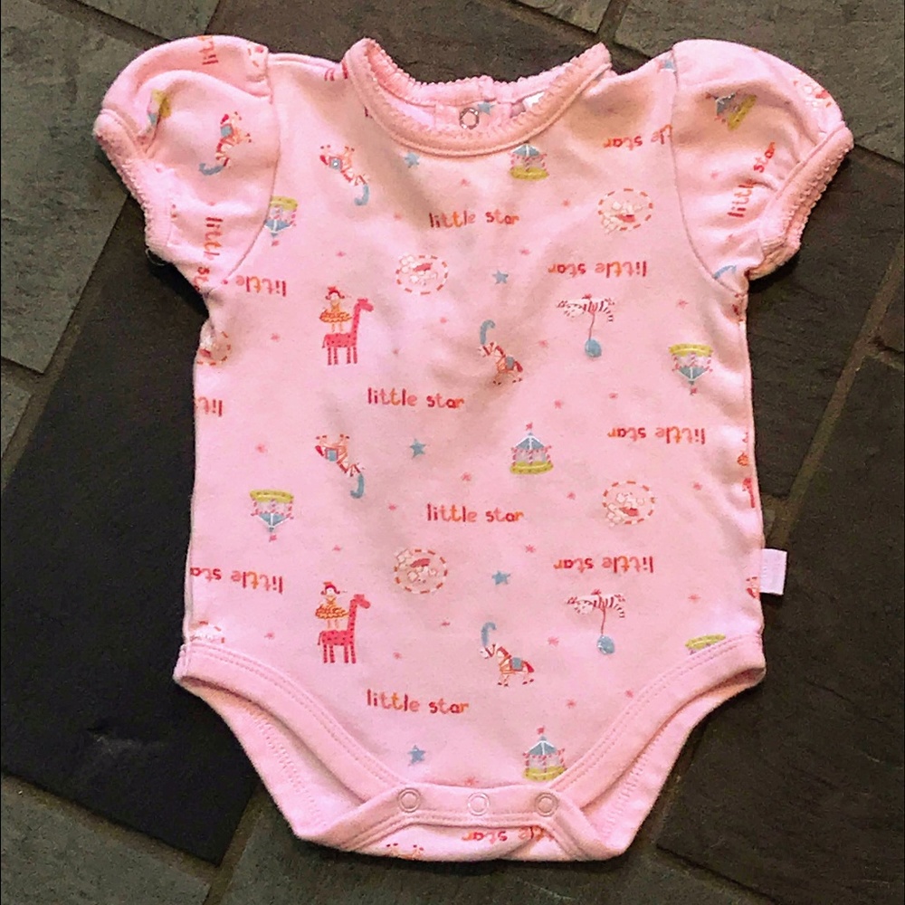 0-3 month Little Wonders Pink Newborn Shirt